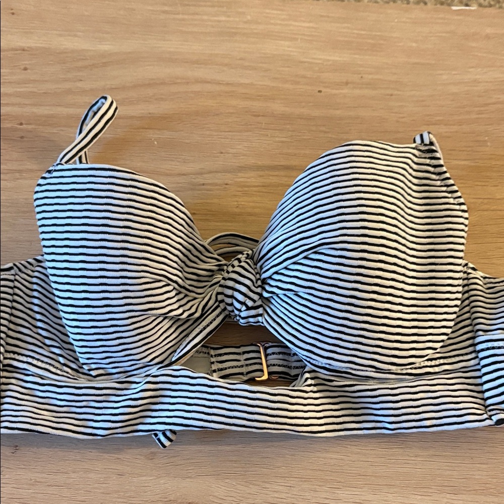 Shade & Shore Black and White Striped Bikini Top